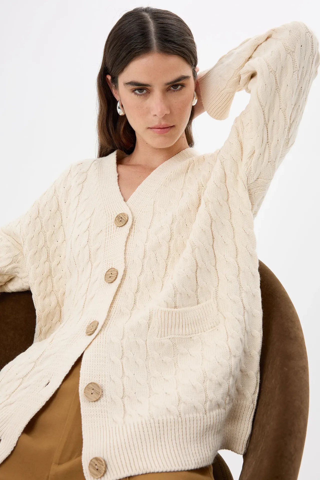 Oversized Knitted Buttoned Cardigan