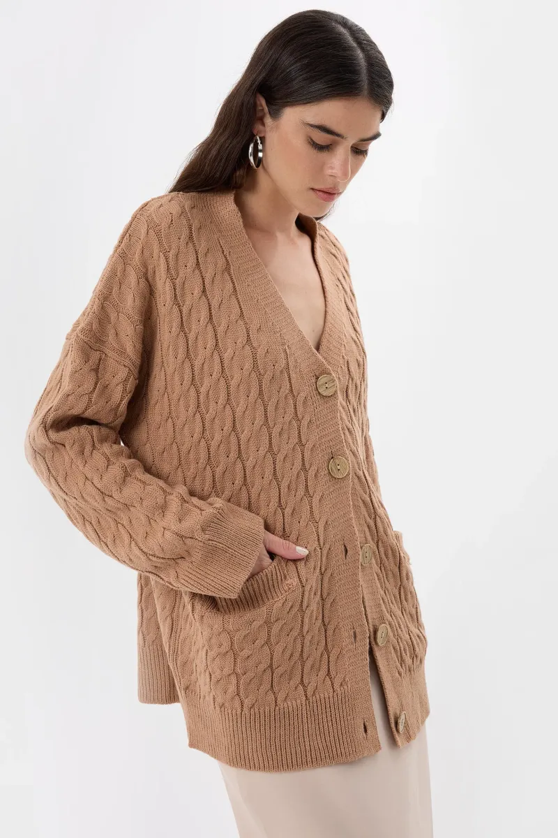 Oversized Knitted Buttoned Cardigan 4