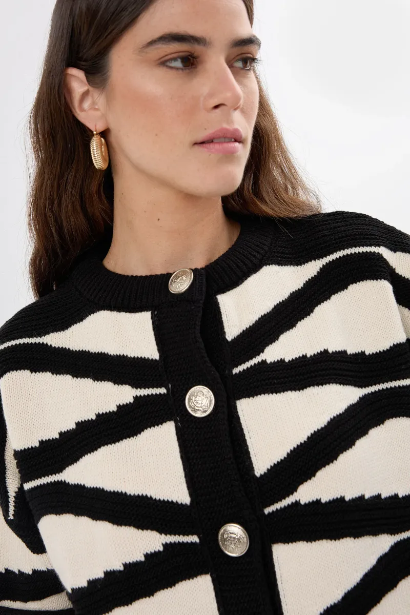 Striped Buttoned Long Sleeve Cardigan 6