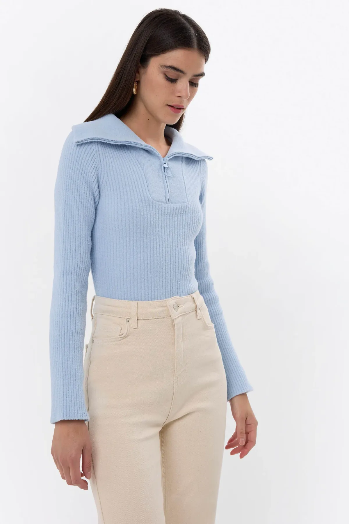Zippered Knitted Sweater 3