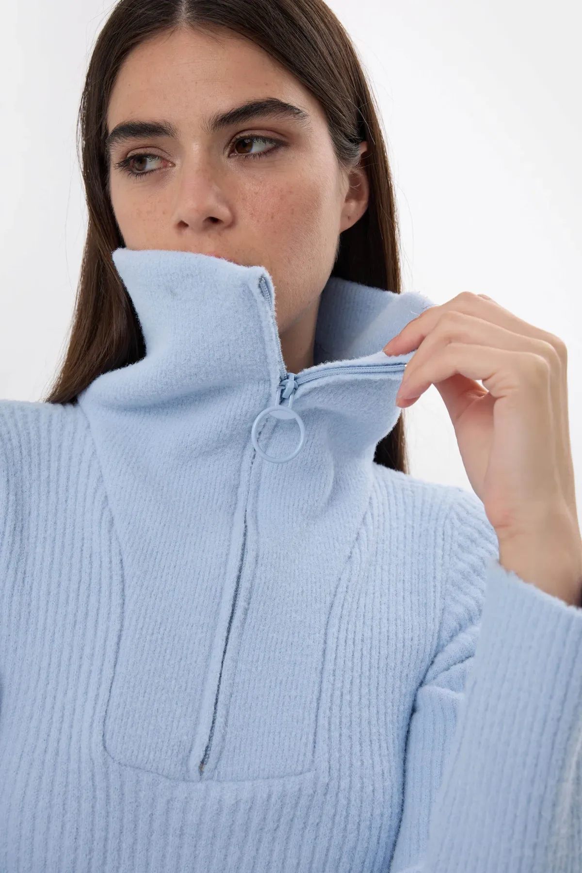 Zippered Knitted Sweater 4