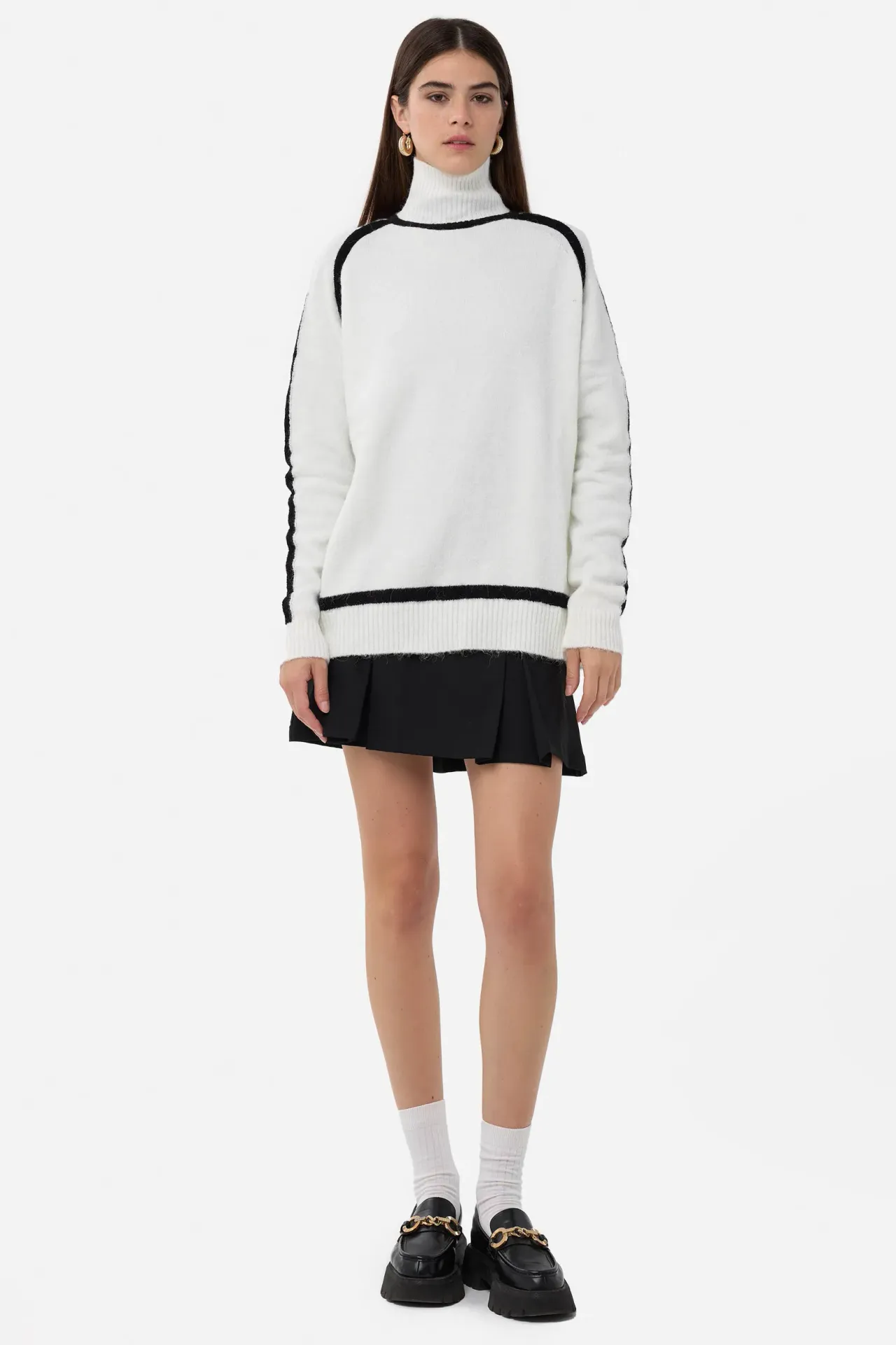 Oversized Knit Sweater with Contrast Detail