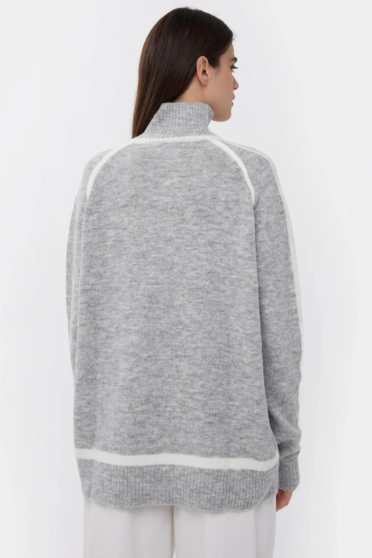 Oversized Knit Sweater with Contrast Detail