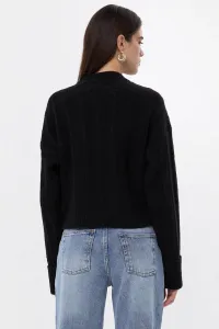 black-image-3