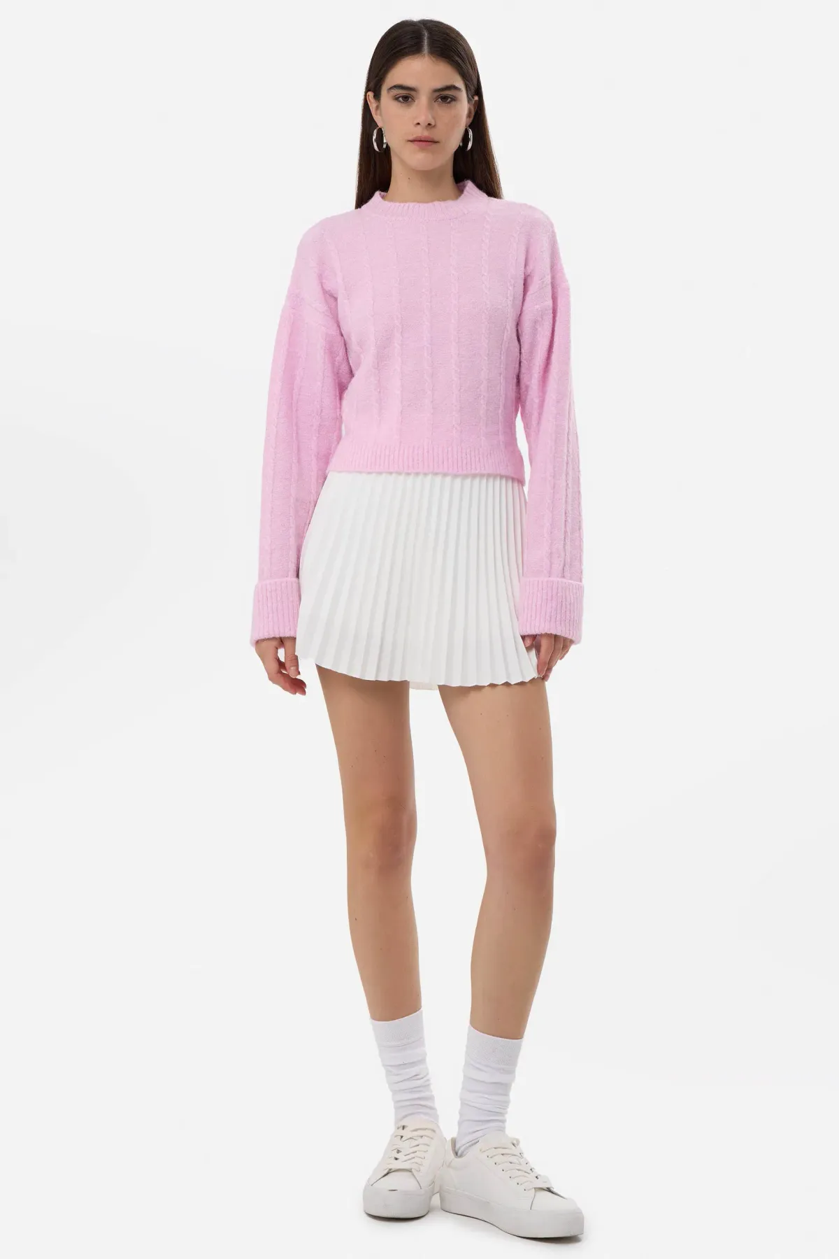 Relaxed-Fit Crew Neck Sweater 2