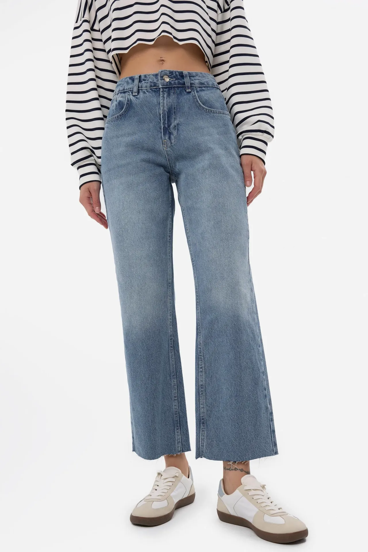 Mid-Rise Flare Pants