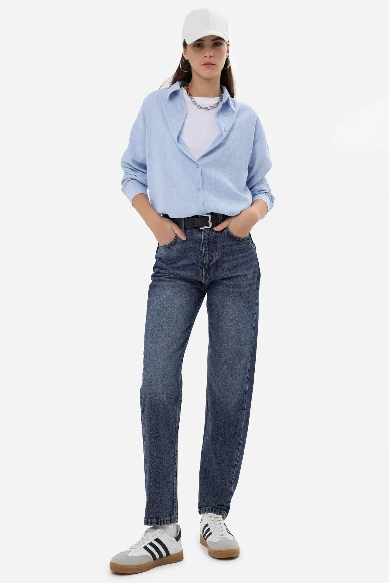 High-Waist Mom-Fit Denim Jeans