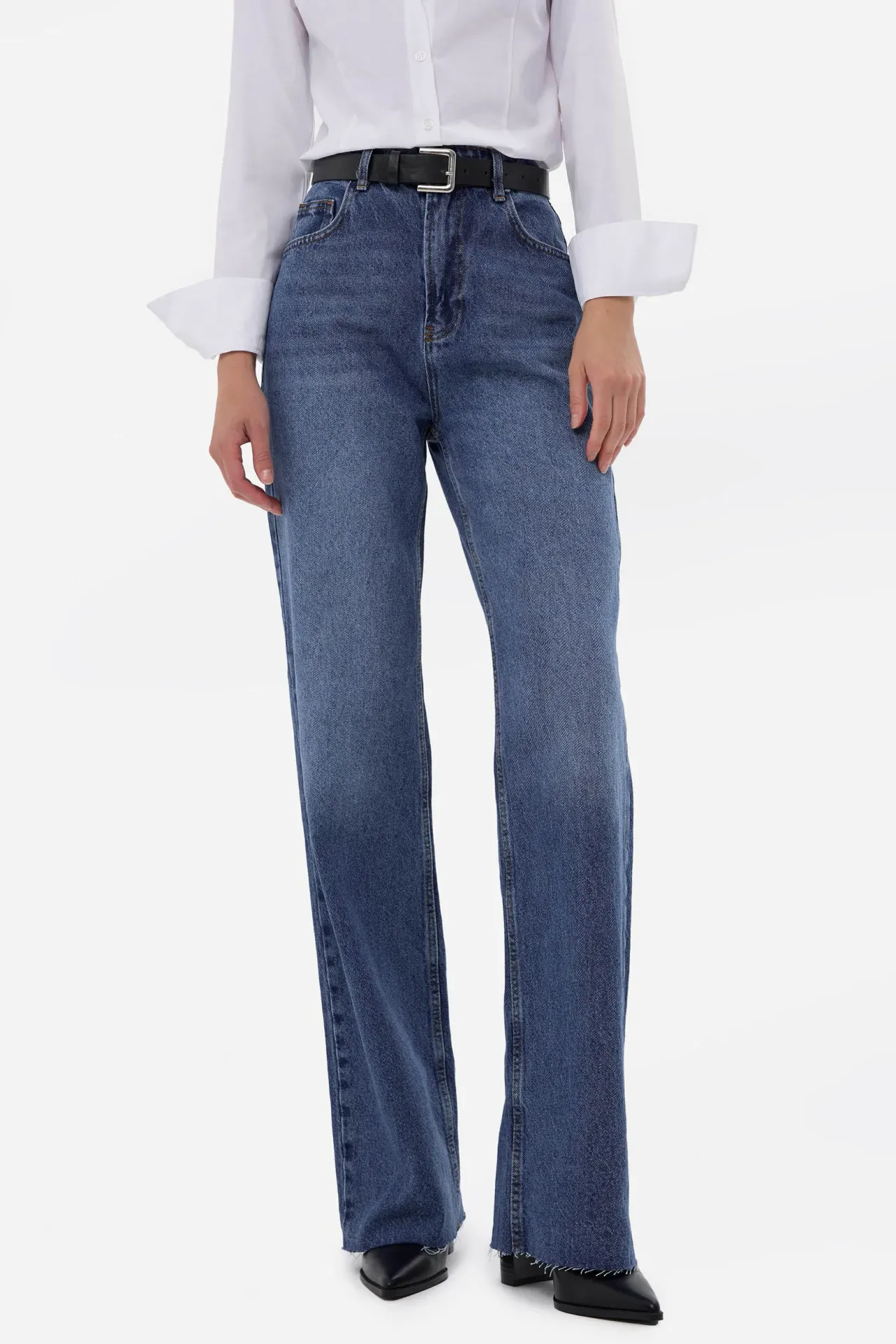 Wide-Leg High-Waist Denim Jeans