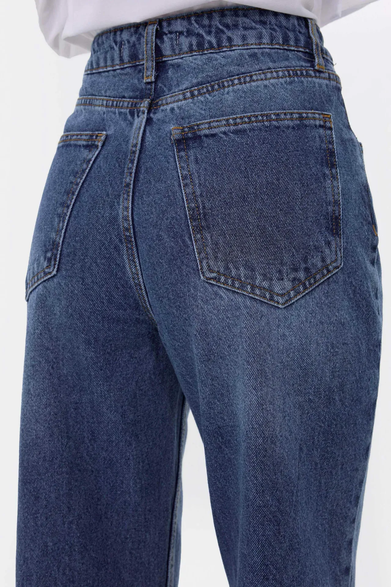 Wide-Leg High-Waist Denim Jeans