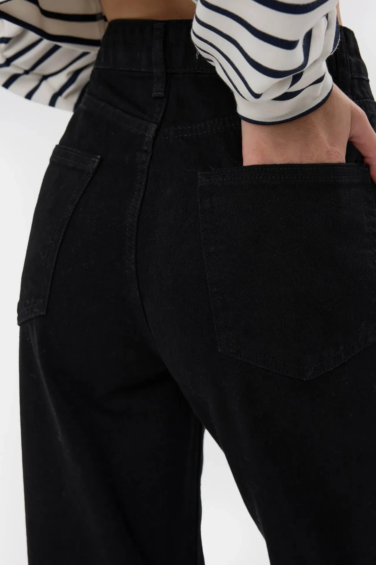 Wide-Leg High-Waist Denim Jeans