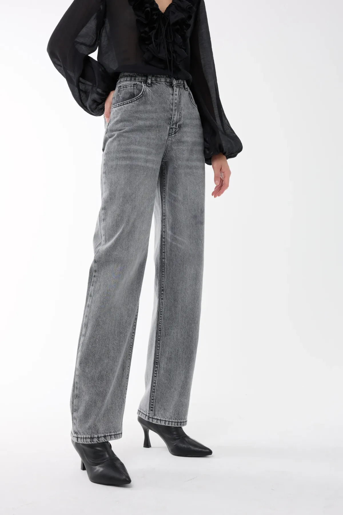 Washed Straight-Leg Jeans 6