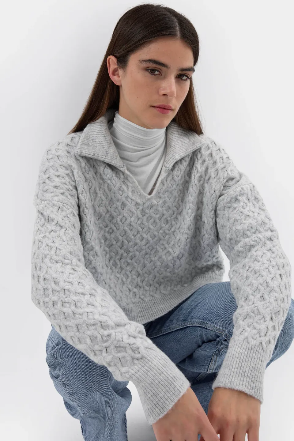 Textured Knitted Sweater with Shirt Collar