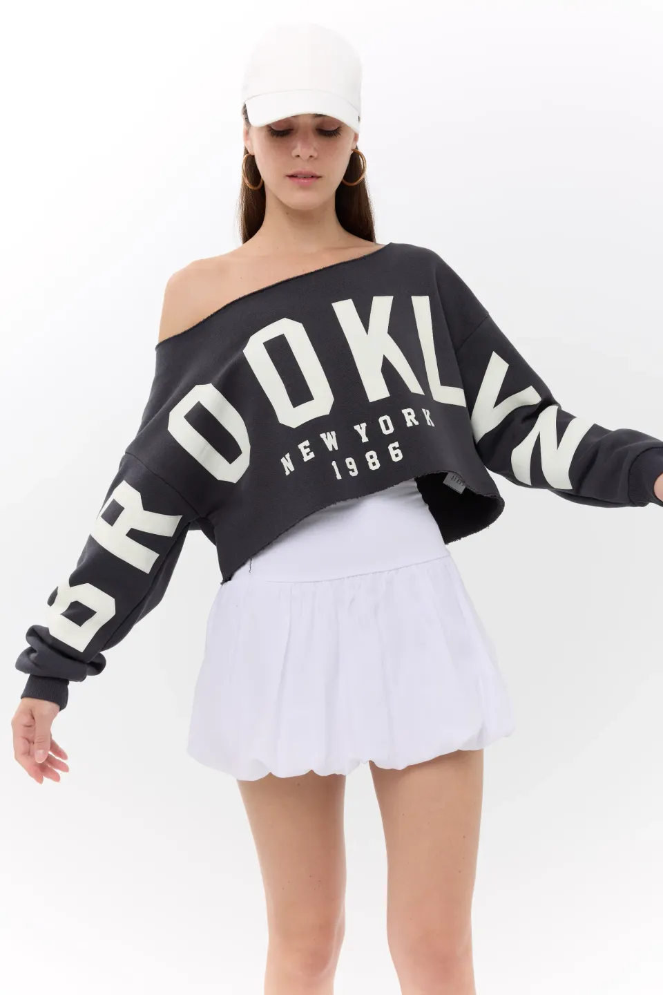 Printed Boat Neck Cropped Sweatshirt