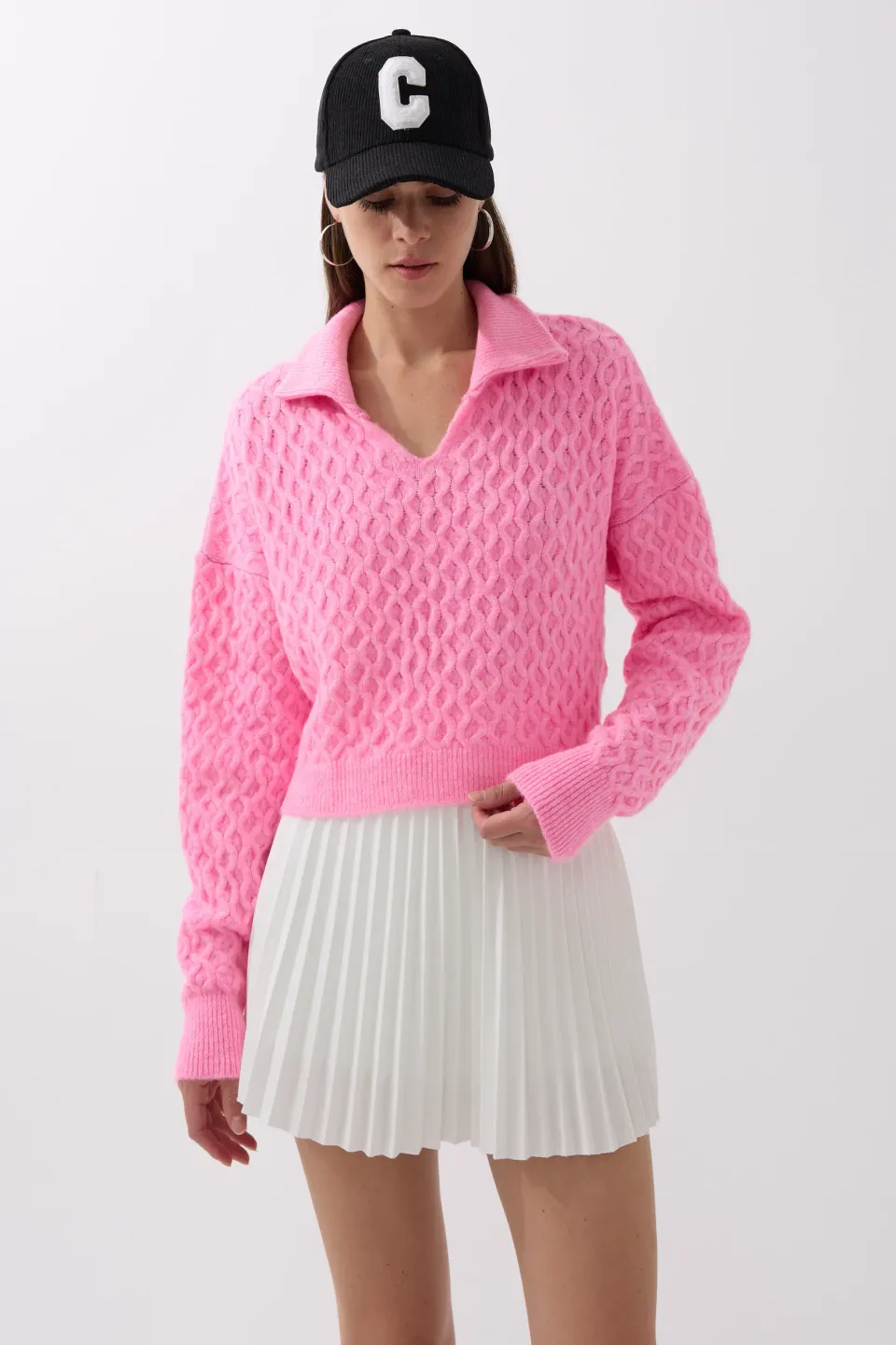 Textured Knitted Sweater with Shirt Collar