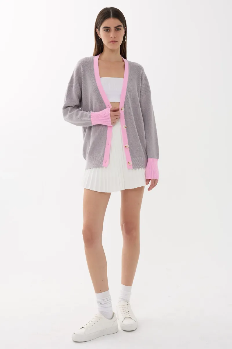 Color Blocked V-Neck Buttoned Cardigan 2