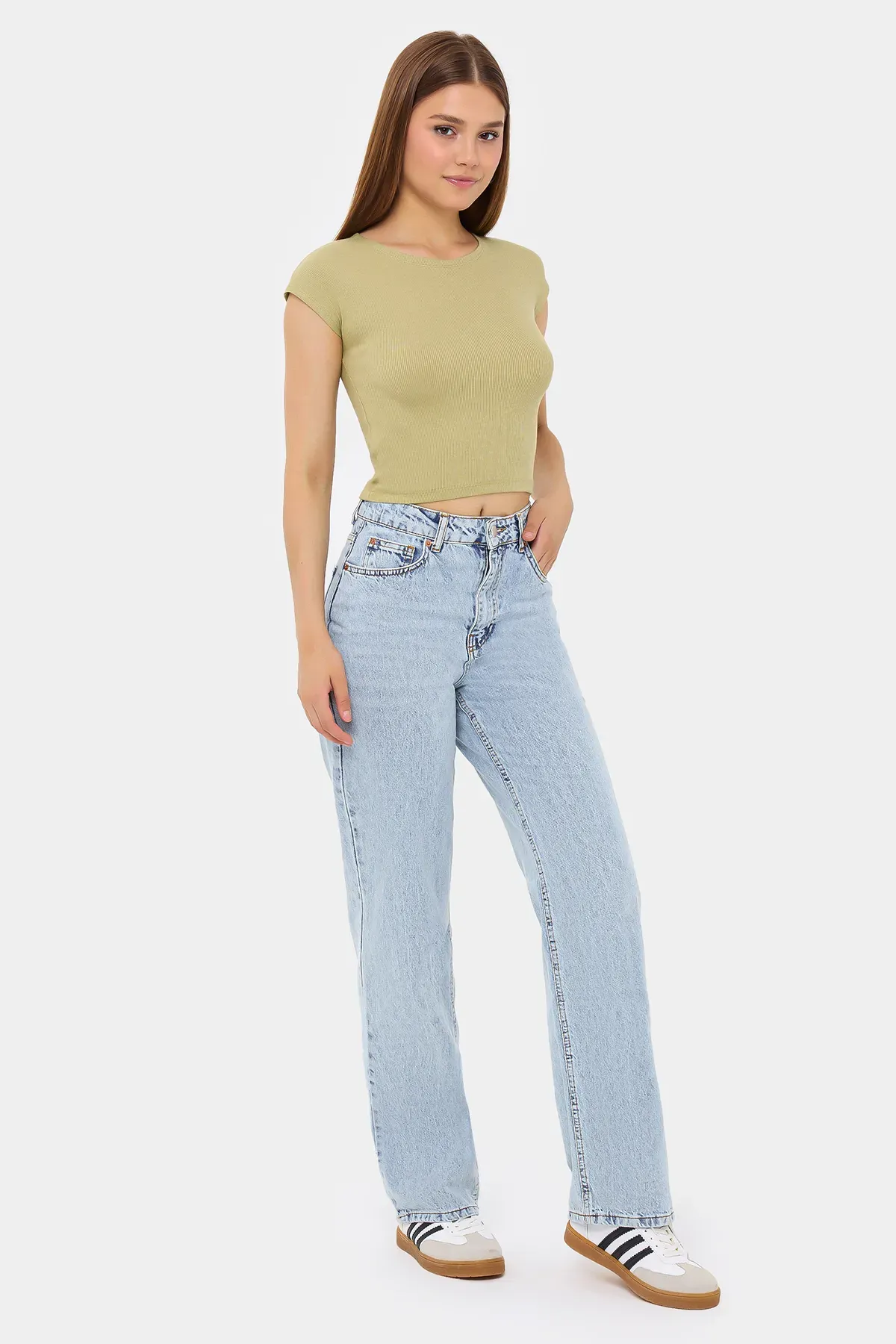 Basic Round Neck Short Sleeve Cropped Top 2