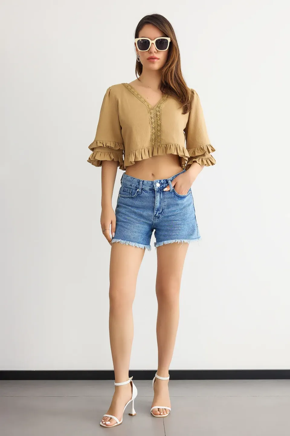 Cropped V-Neck Ruffled Blouse