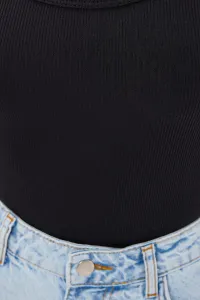 black-image-4
