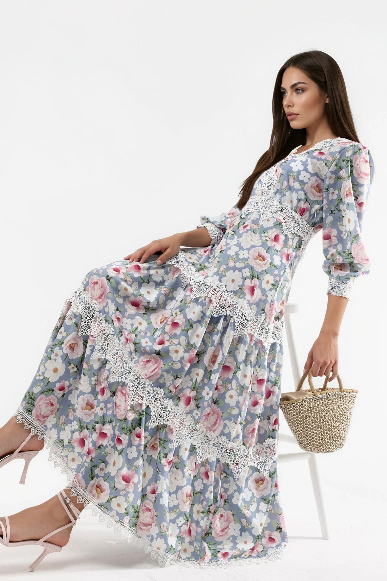 MSN Floral Lace Detail Maxi Dress with V-Neck 2