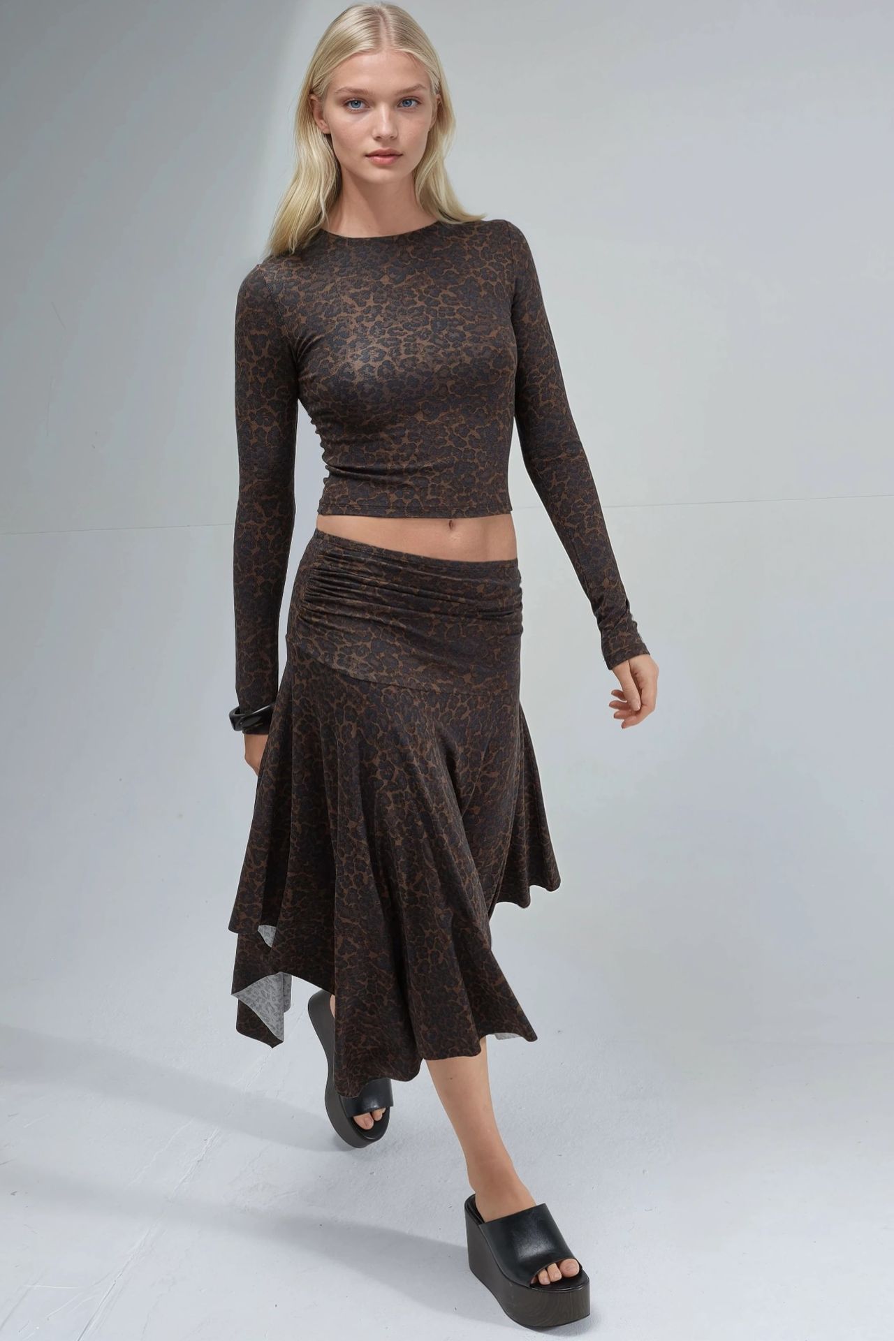BUSEM High Waist Leopard Print Asymmetrical Midi Skirt 4