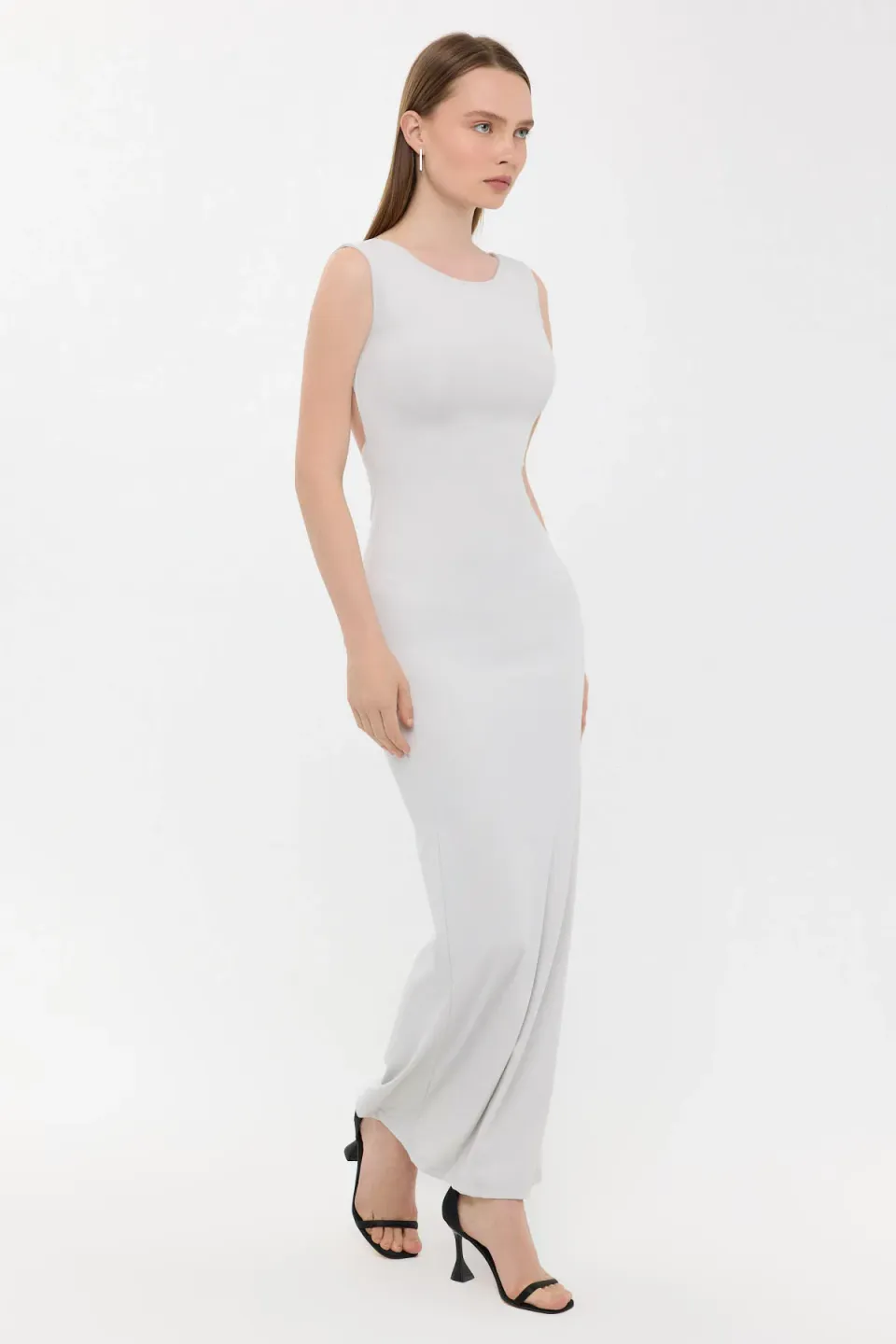 Bodycon Maxi Dress with Round Neck and Backless Detail