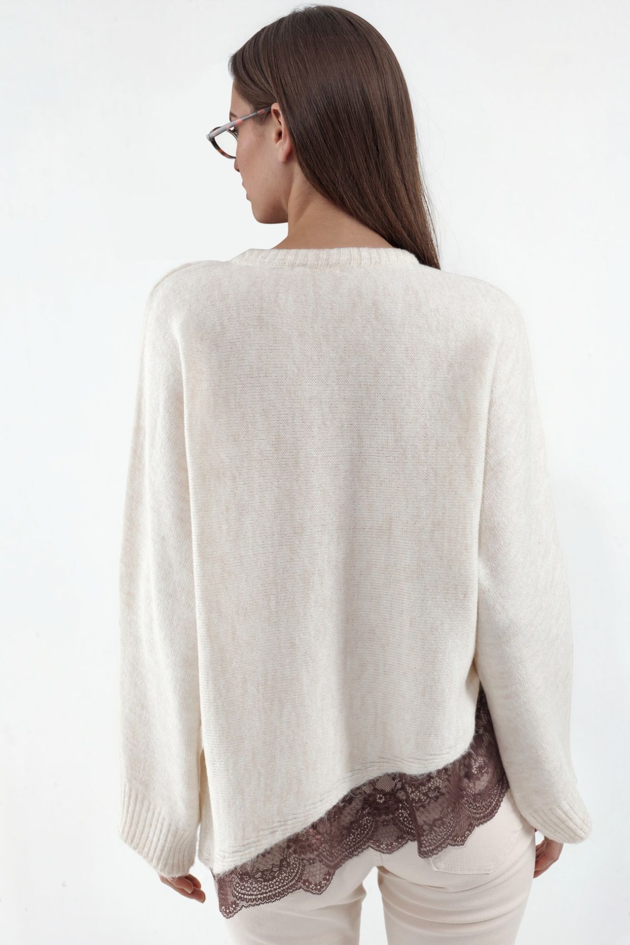 Women's solid crew neck knit sweater 4