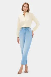 yellow-image-0