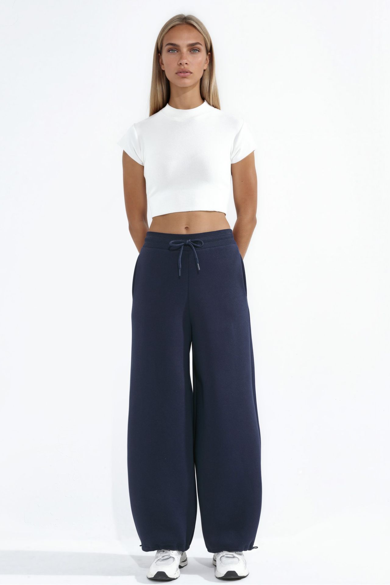 Barrel Fit Basic Raised Sweatpants