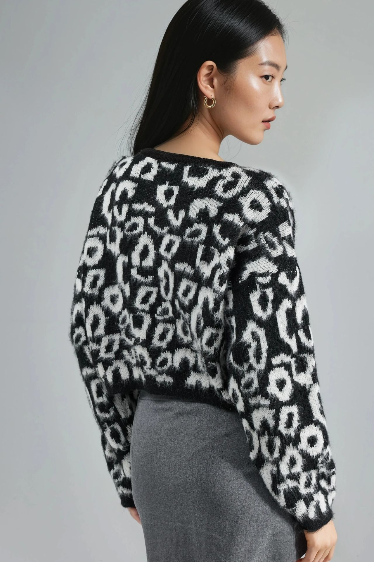 MY FASHION Leopard Print Button-Up Cardigan 3