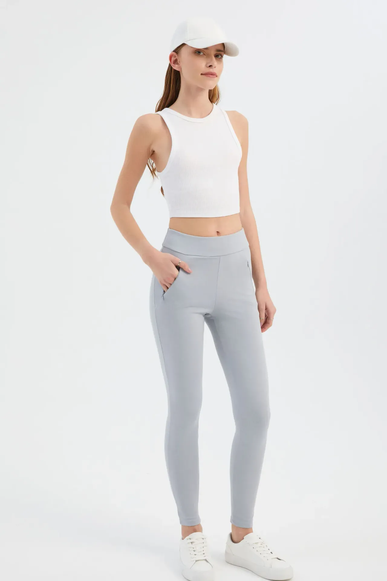 Leggings with a Pocket detail