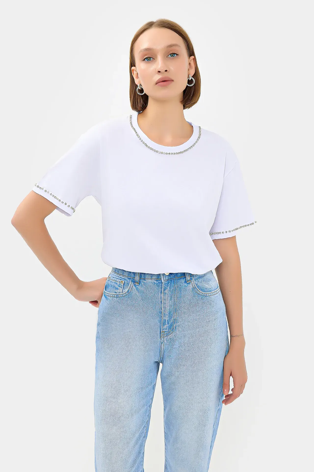 Crew Neck Stone Embellished Loose T-shirt