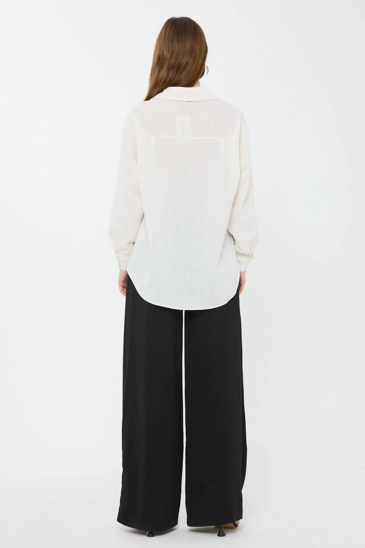 Buttoned Long Sleeve Relaxed Shirt