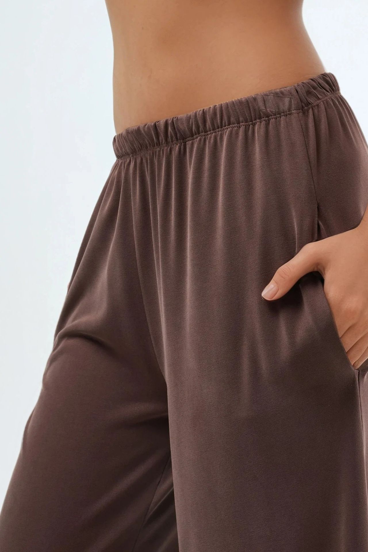 BUSEM Elastic Waist Straight Leg Modal Pants 5