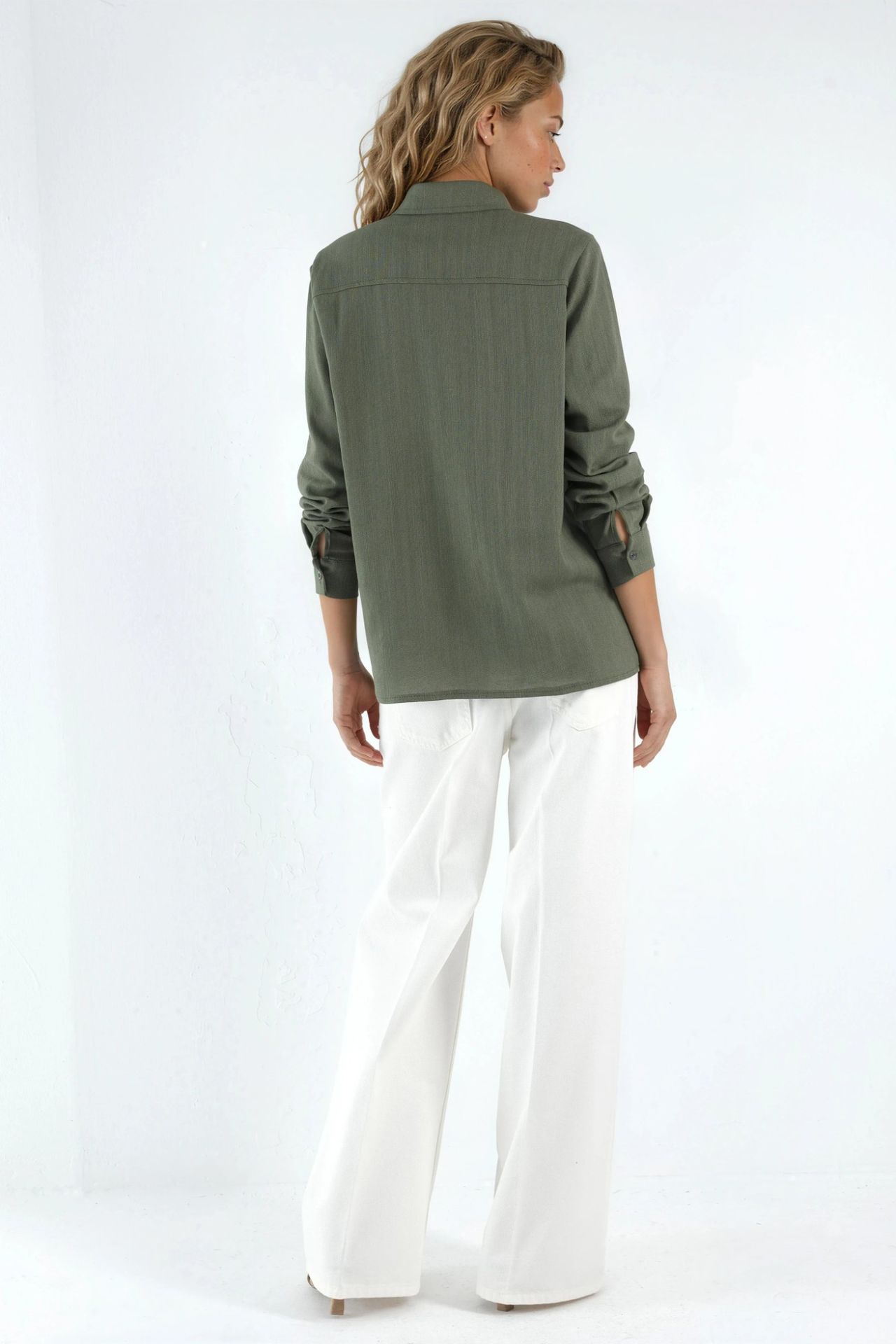 Linen Shirt with Pockets 4