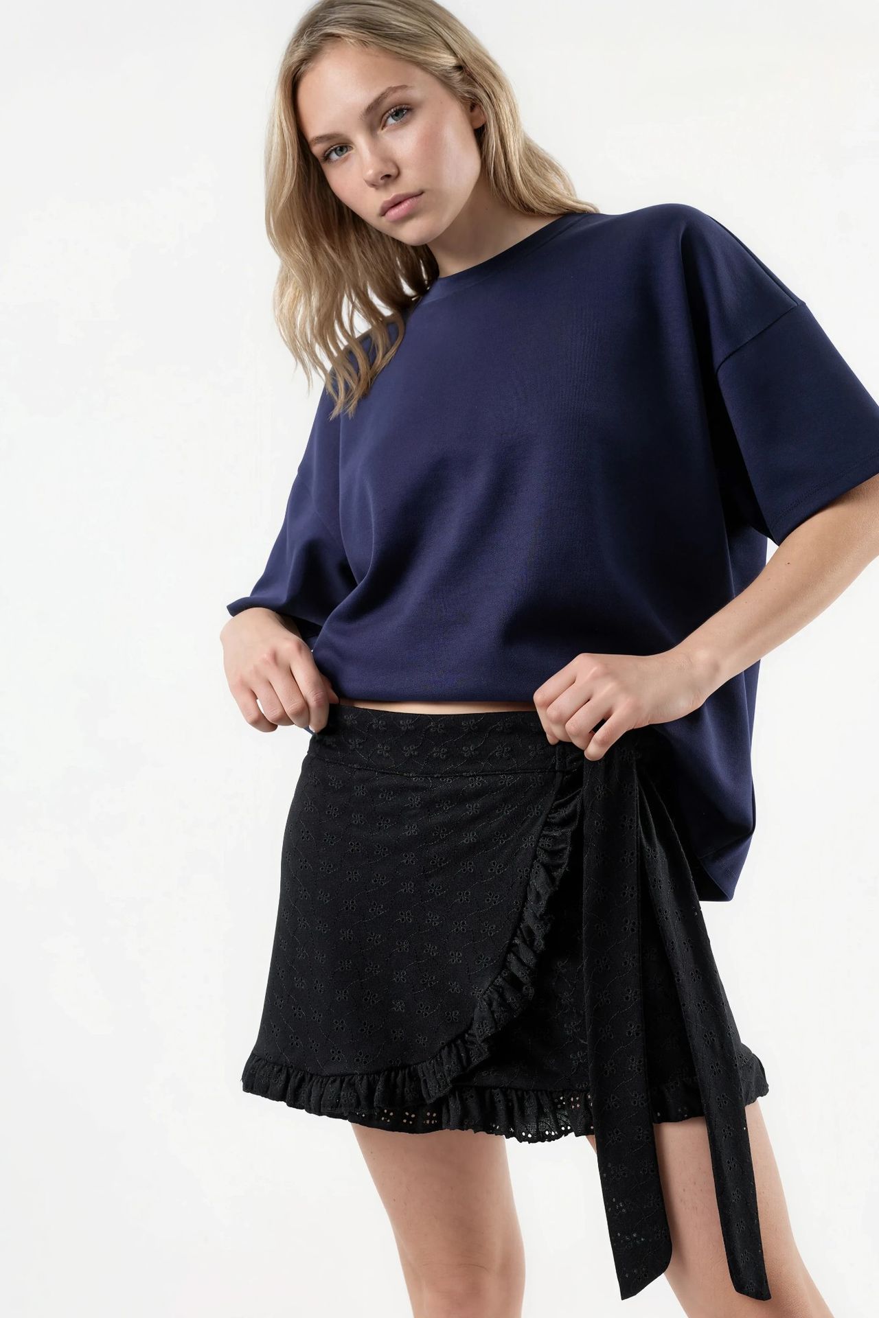 BUSEM High Waist Embroidered Mini Skort 5