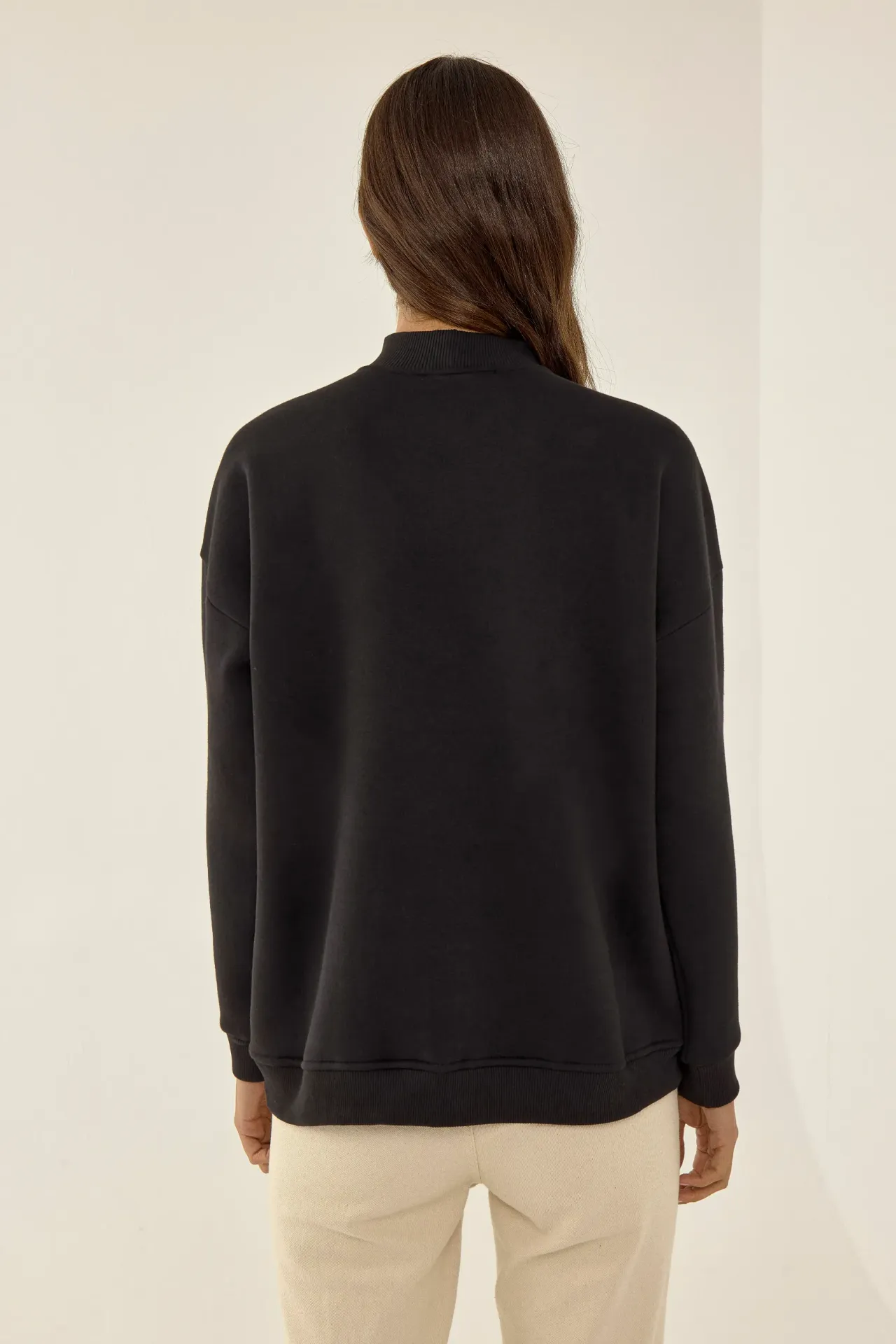 Relaxed Fit Half Turtleneck Sweatshirt