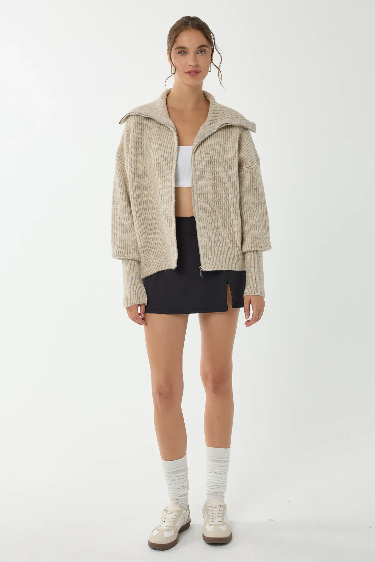 Regular Fit Zippered Cardigan 2