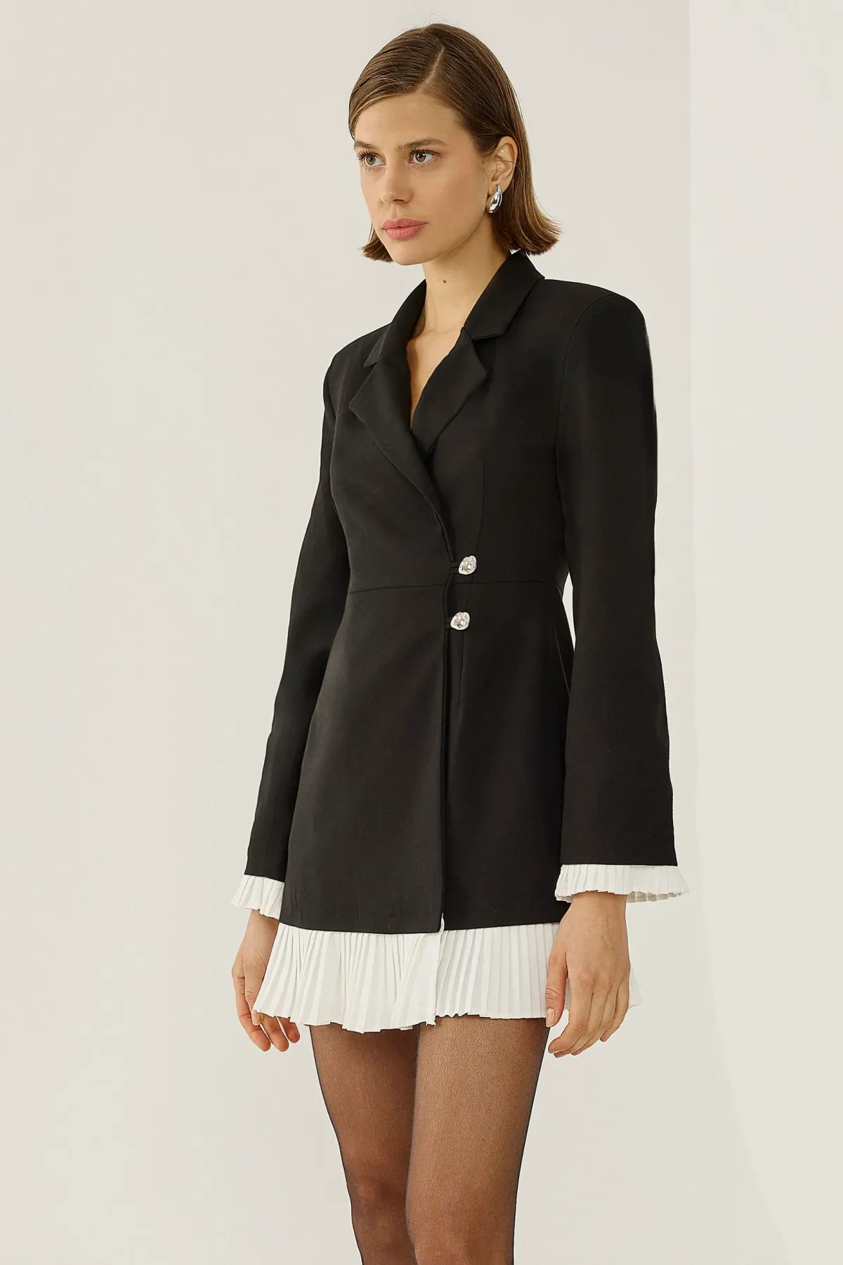 Contrast Detailed Blazer Dress 2