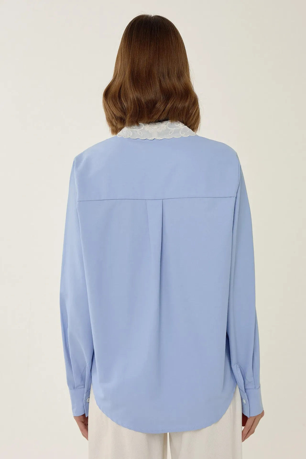 Poplin Shirt with Embroidered Collar