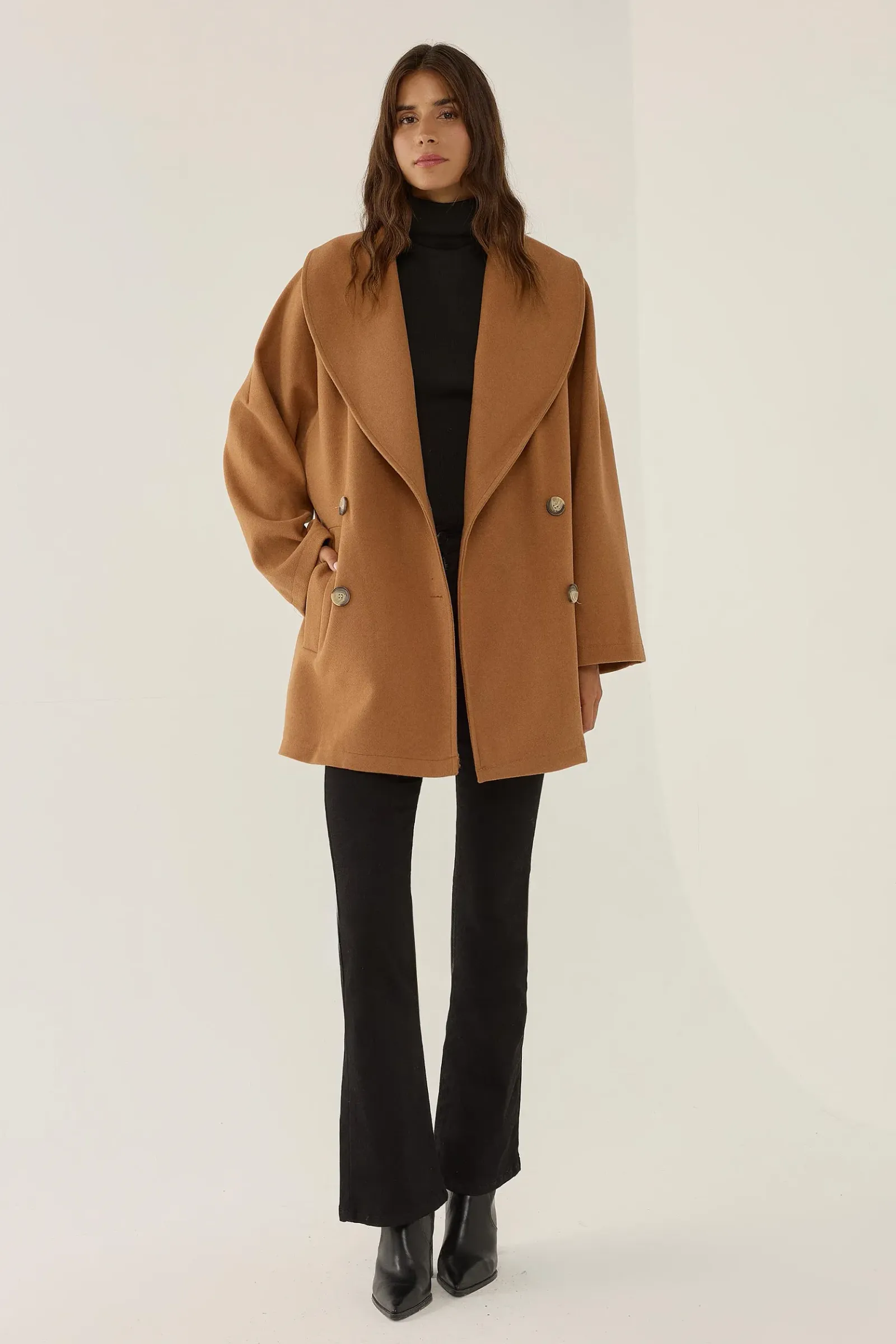 Oversized Turndown Collar Button Coat 1