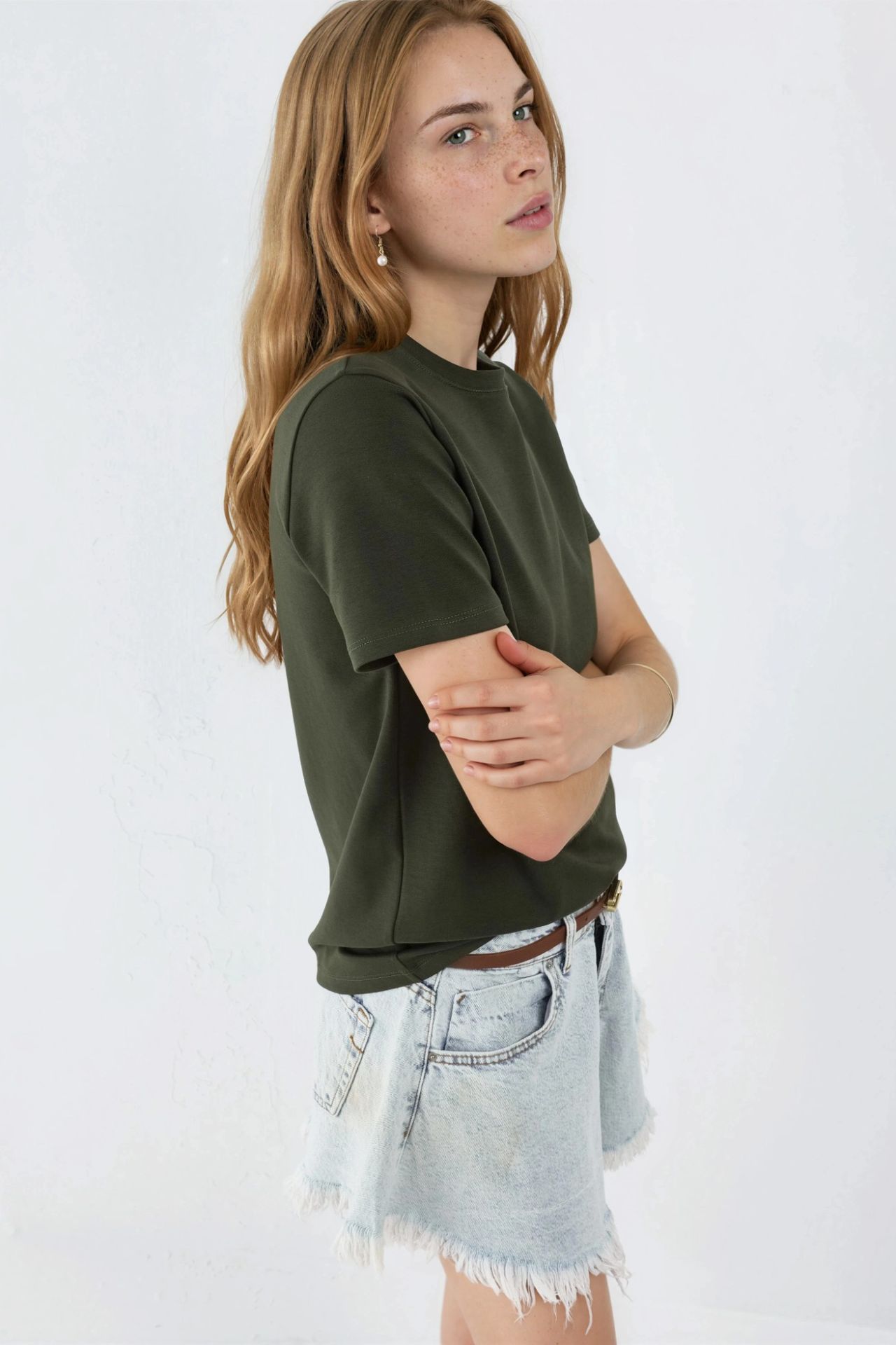 BUSEM Plain Crew Neck T-Shirt 5