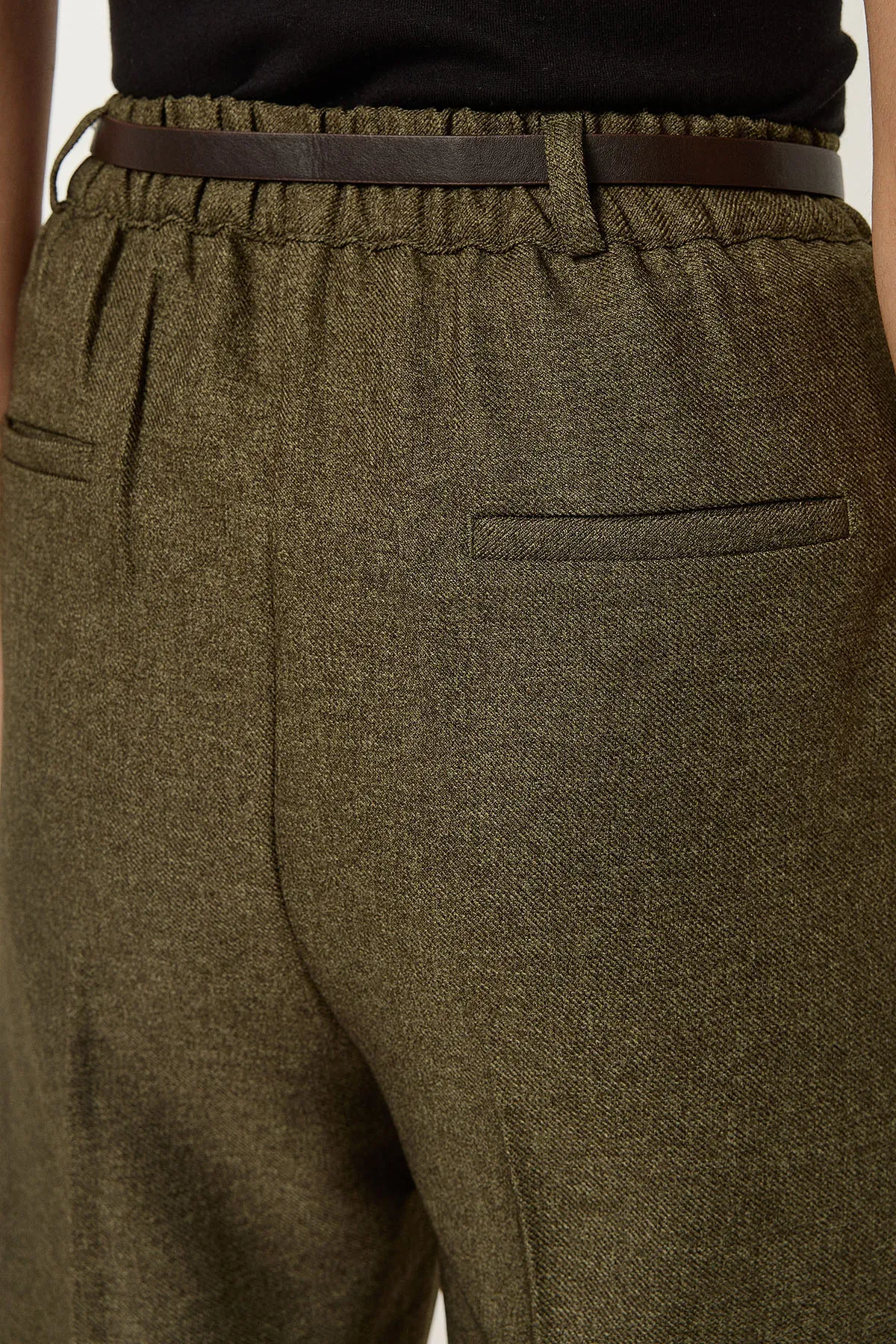 Belted High Waist Carrot Pants 5