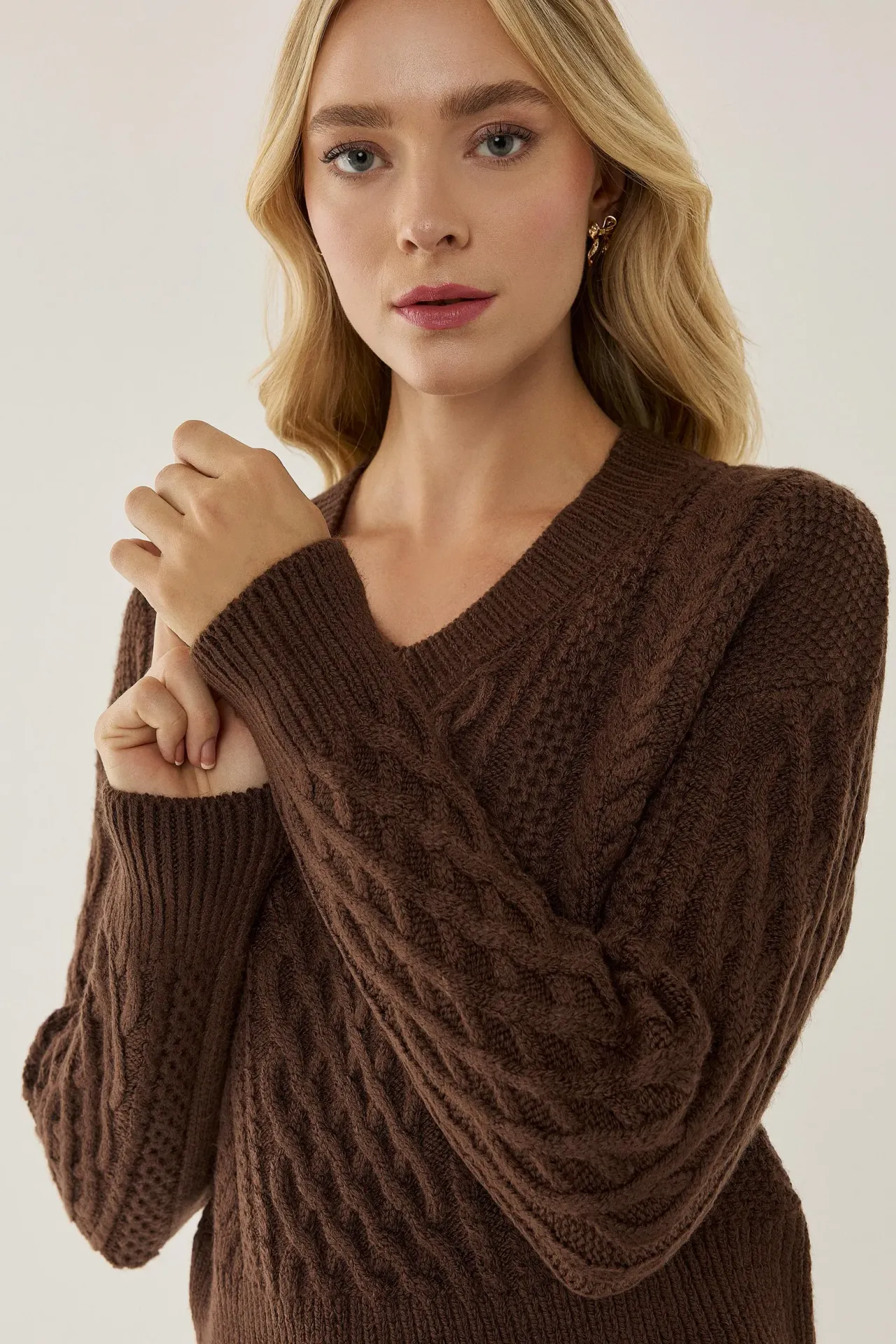 V-Neck Hair Braid Knit Sweater