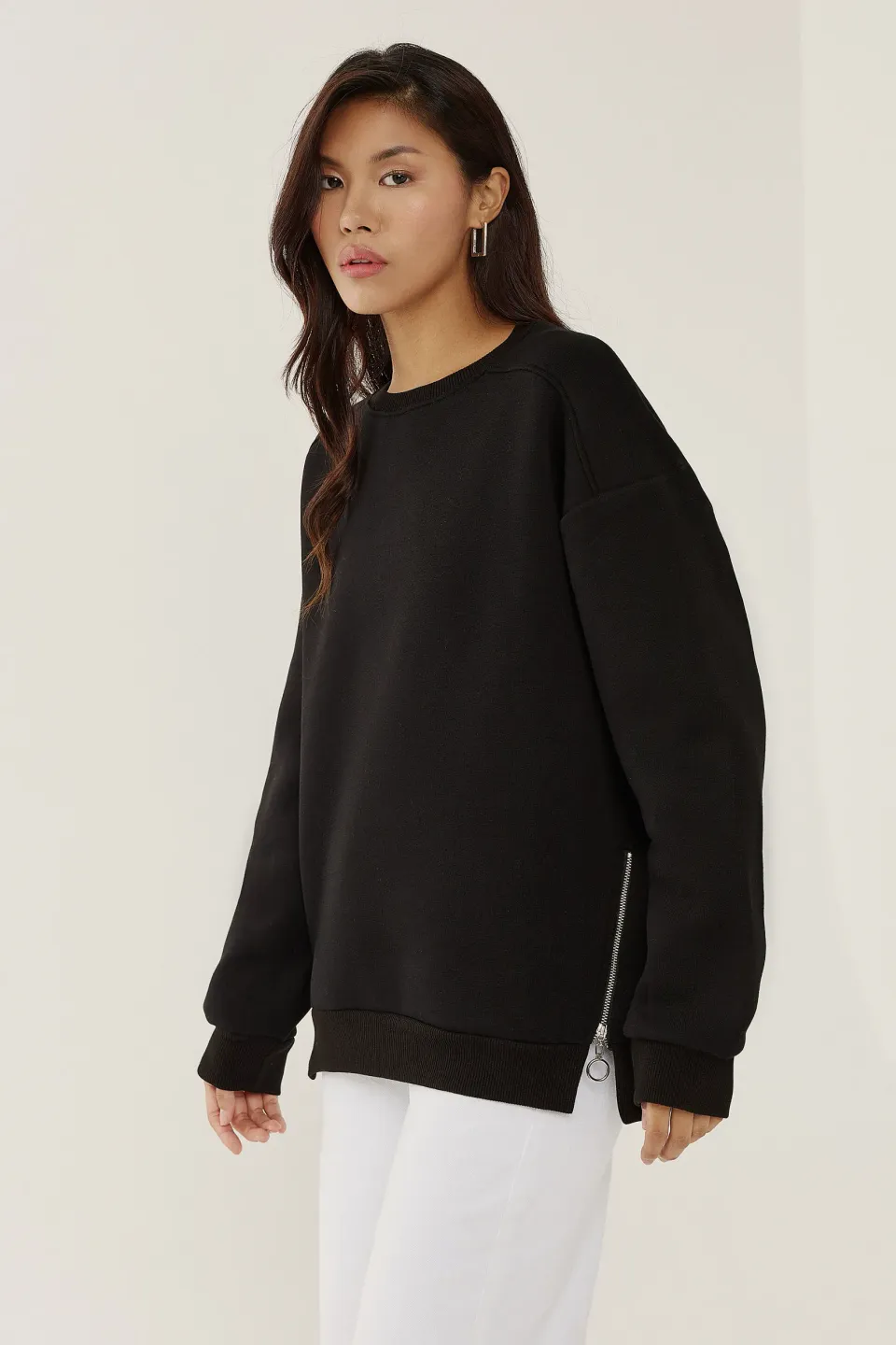 Oversized Zip-Detail Sweatshirt