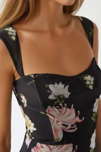 black-image-3