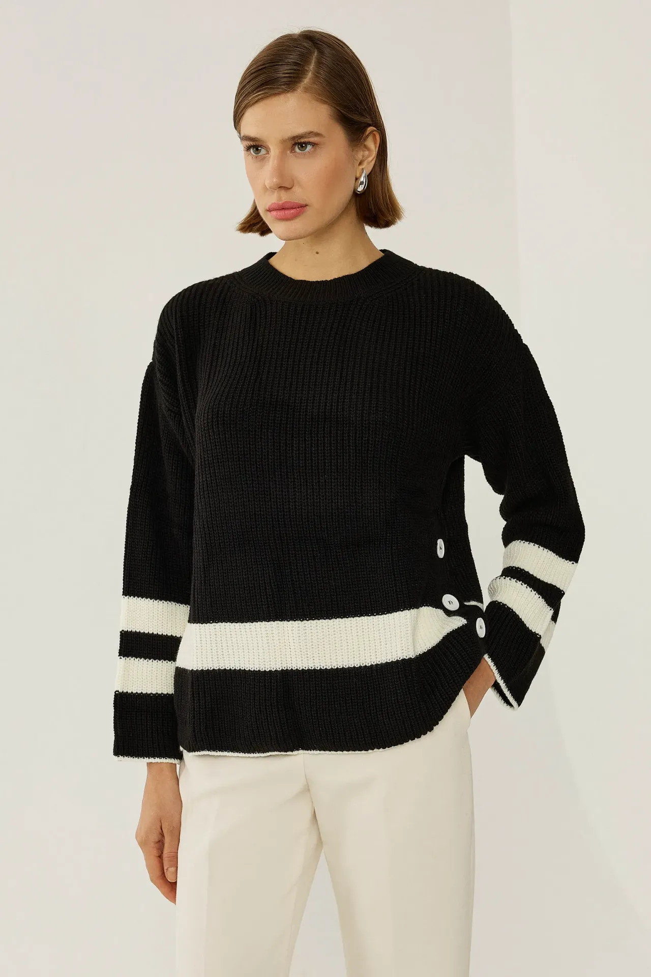 Relaxed Fit Knitted Sweater