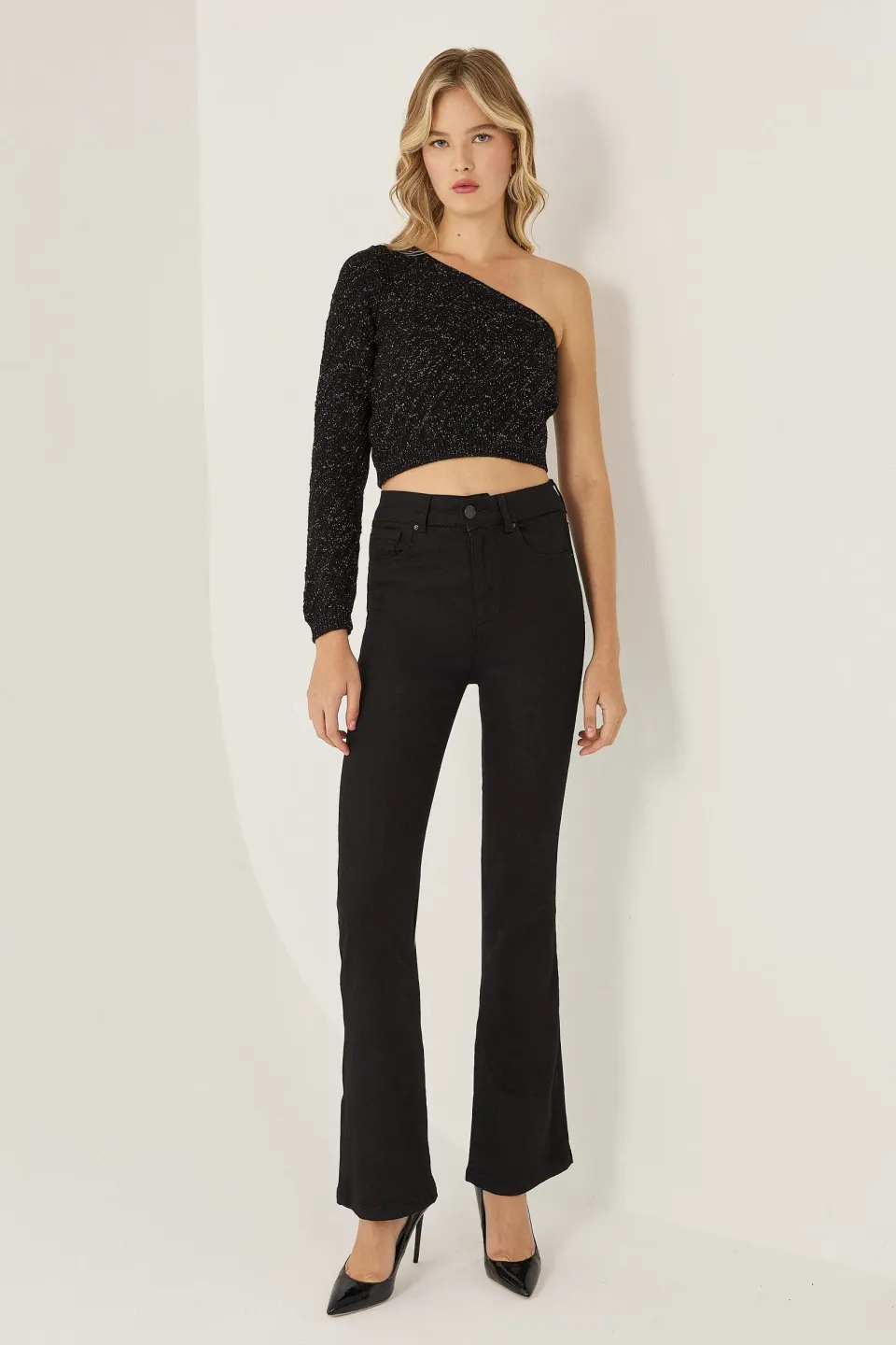 One Sleeve Knit Top