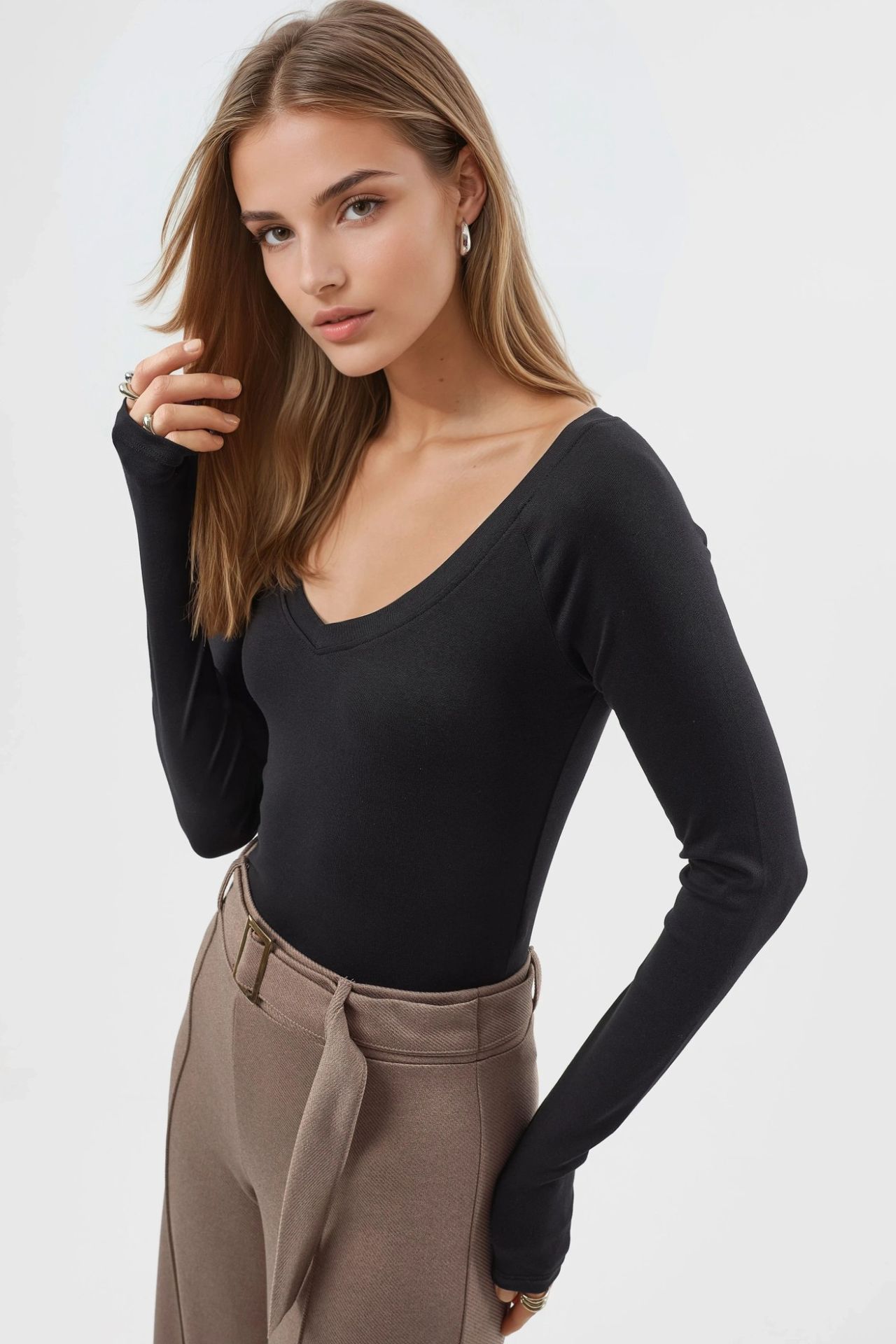 BUSEM V-Neck Long Sleeve Fitted Blouse 2