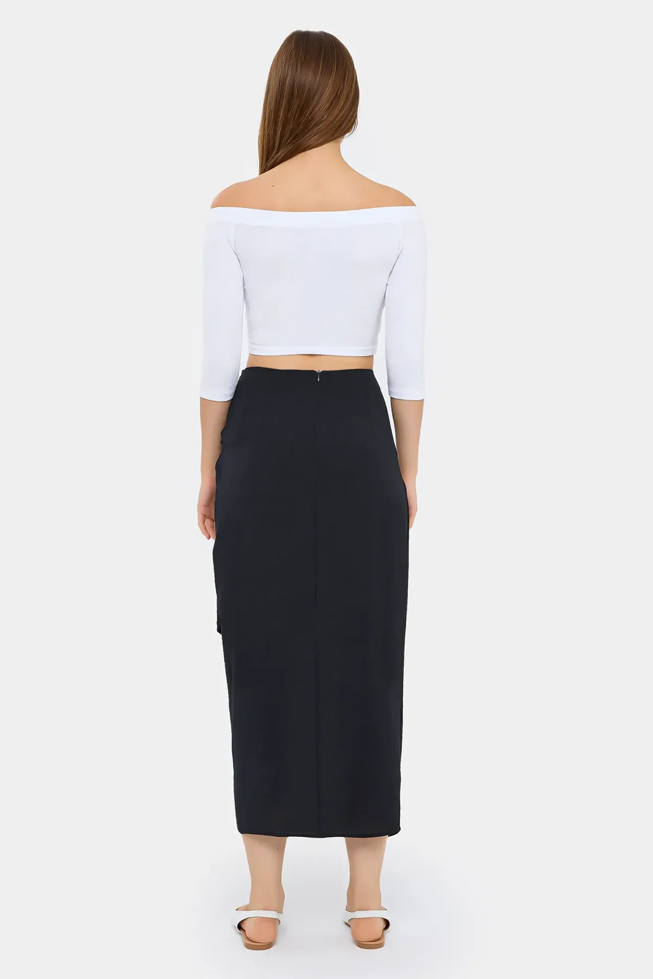 Mid-Rise Wrap Skirt with Slit