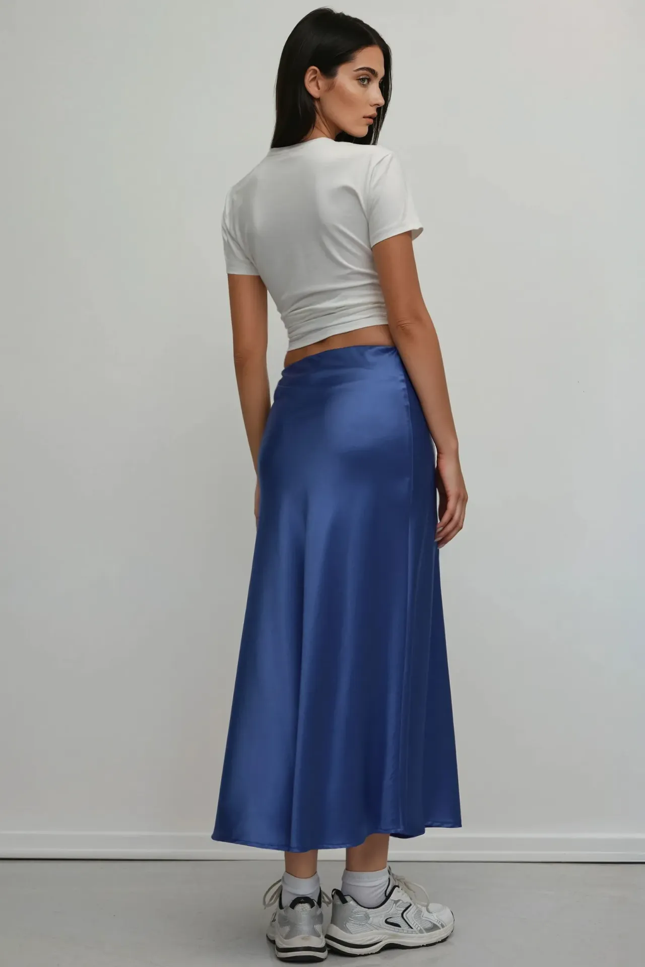 High-Waist Satin Midi Skirt 3